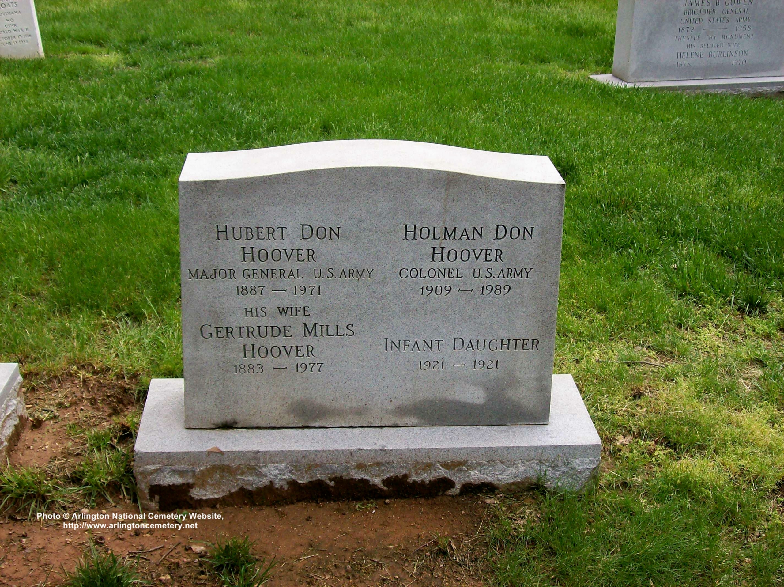 hubert-don-hoover-gravesite-photo-may-2008-001