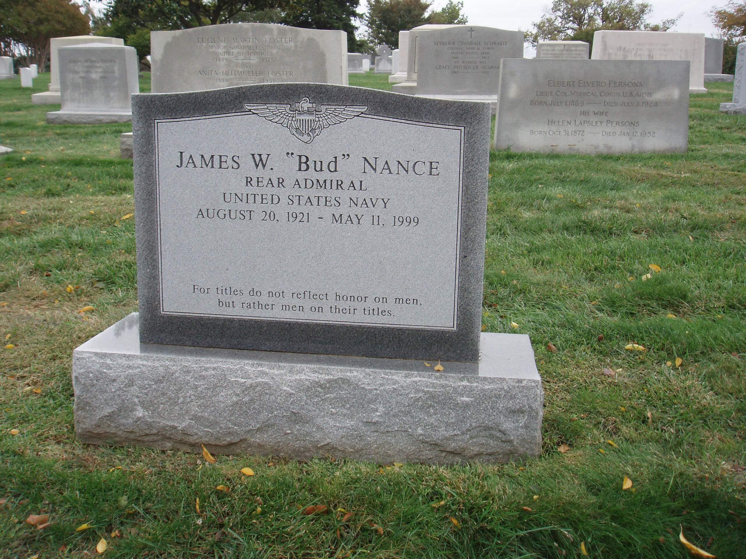 jwnance-gravesite-photo-october-2009-01