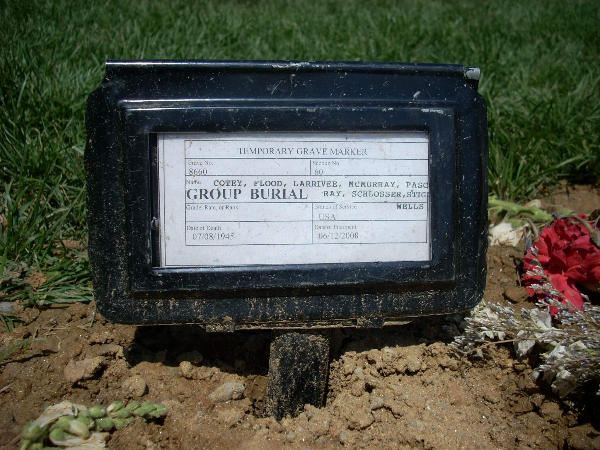 mcmurray-group-gravesite-photo-june-2008-001