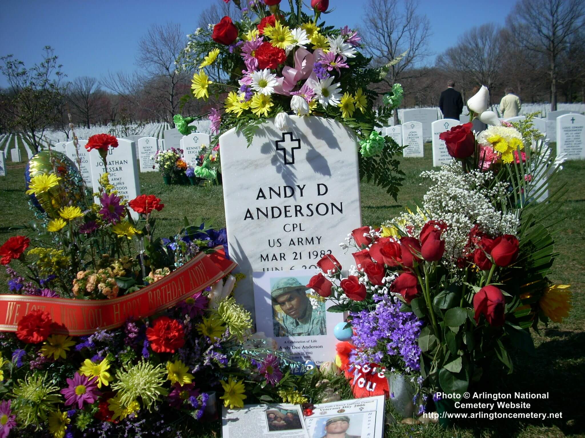 adanderson-gravesite-photo-easter-2008-001
