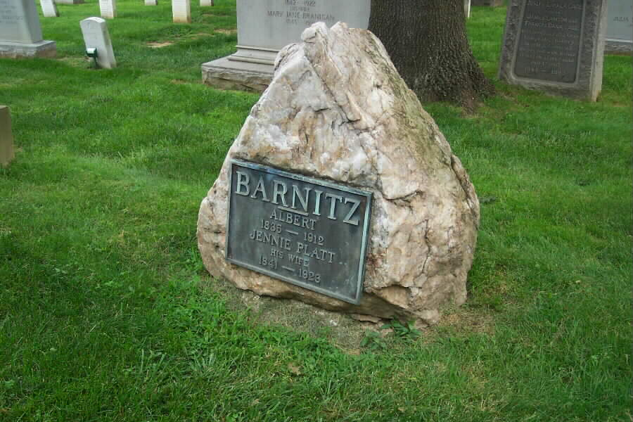 albert-barnitz-gravesite-section1-062803
