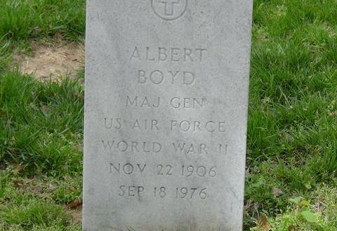 albert-boyd-gravesite-photo-august-2006
