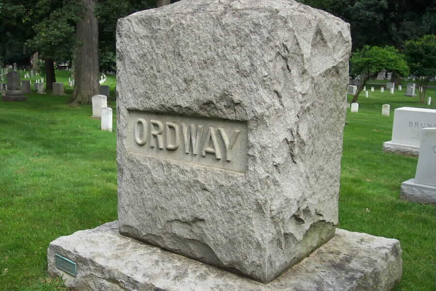 albert-ordway-gravesite-02-section1-062803