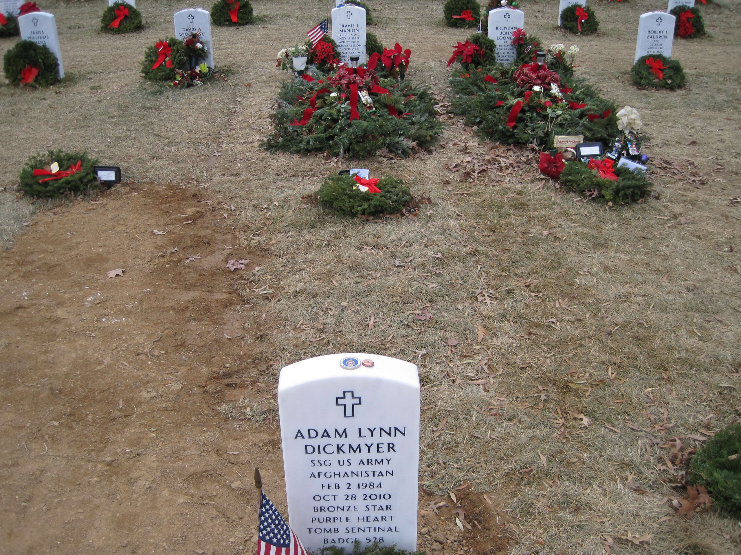 aldickmyer-gravesite-photo-by-eileen-horan-december-2010-003