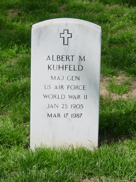 amkuhfield-gravesite-photo-august-2006