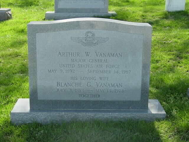 awvanaman-gravesite-photo