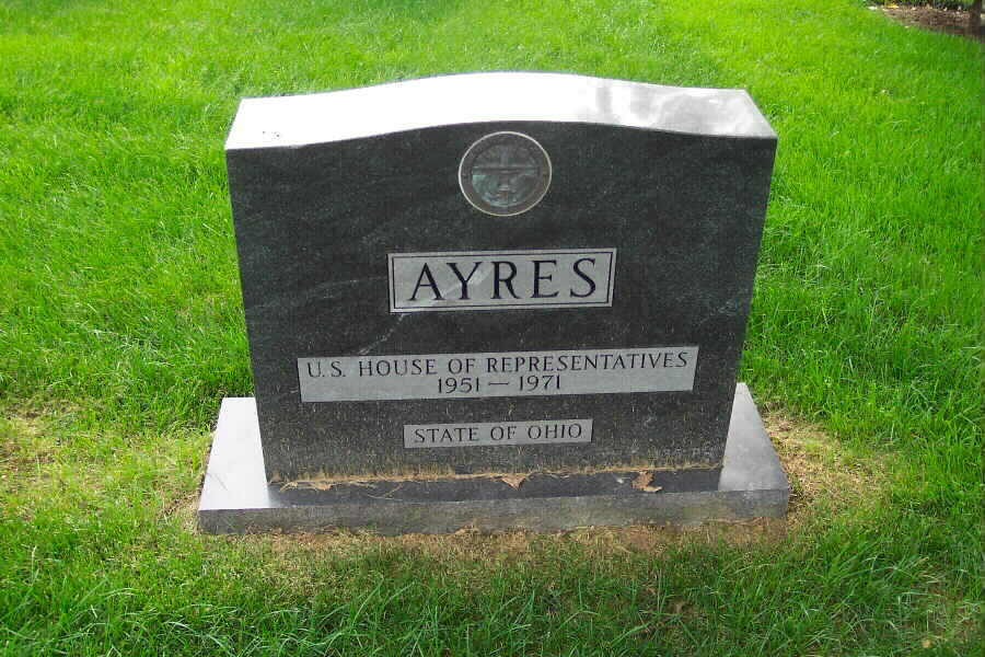 ayres-gravesite-02-section30-062803