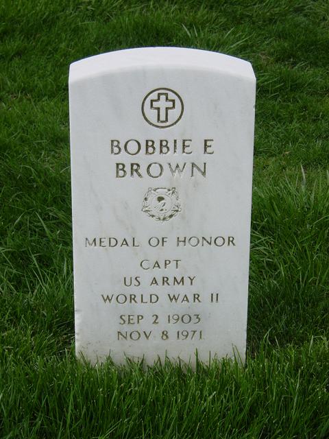 bebrown-gravesite-photo-october-2006