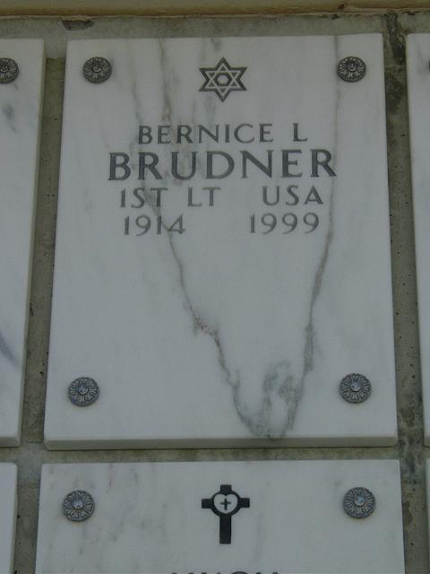 blbrudner-gravesite-photo-august-2006