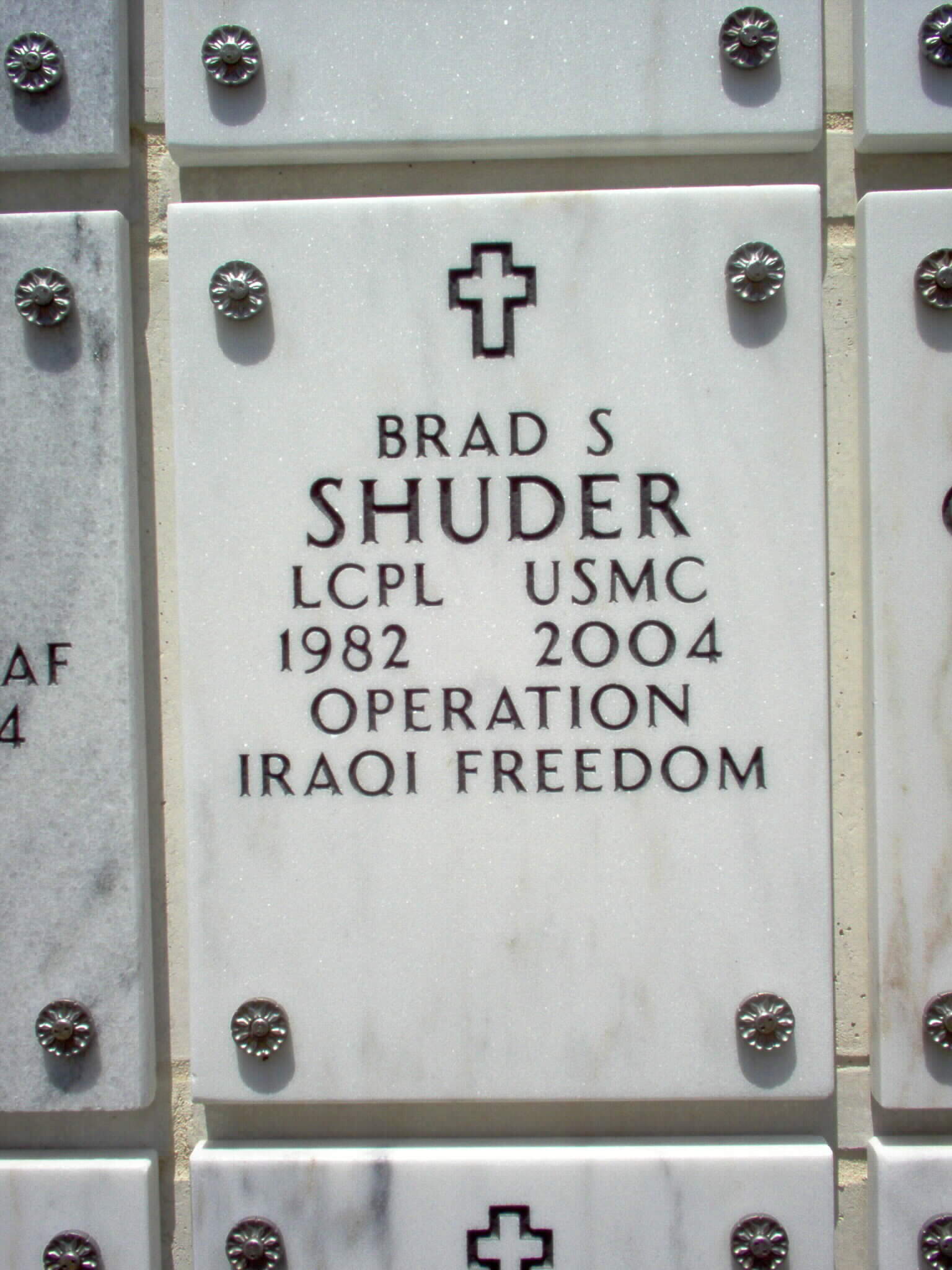 bsshuder-gravesite-photo-may-2006-001