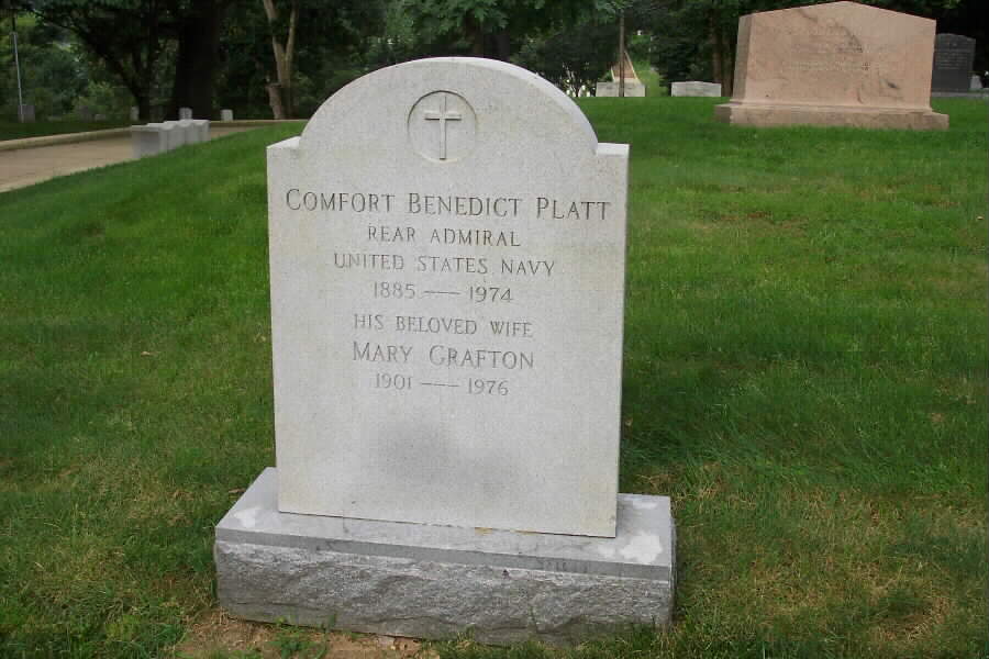 cbplatt-gravesite-section30-062803