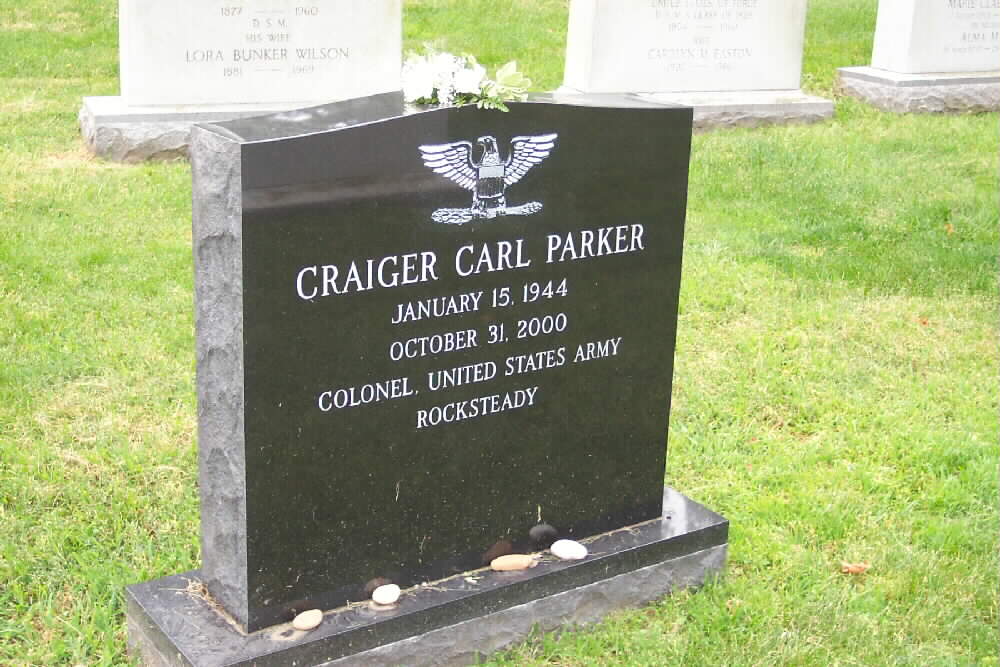 ccparker-gravesite-section7-062703