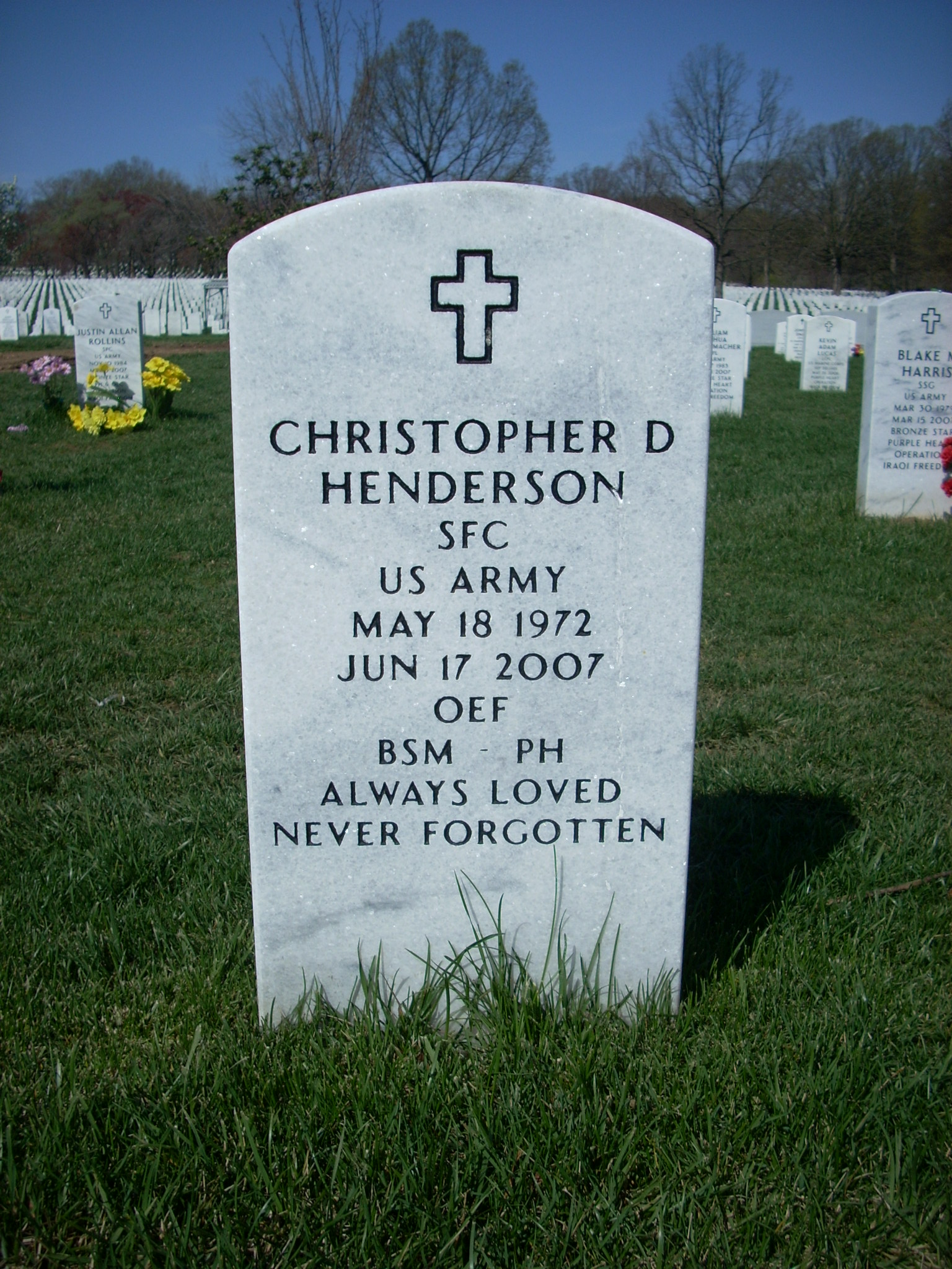 cdhenderson-gravesite-photo-april-2009-001