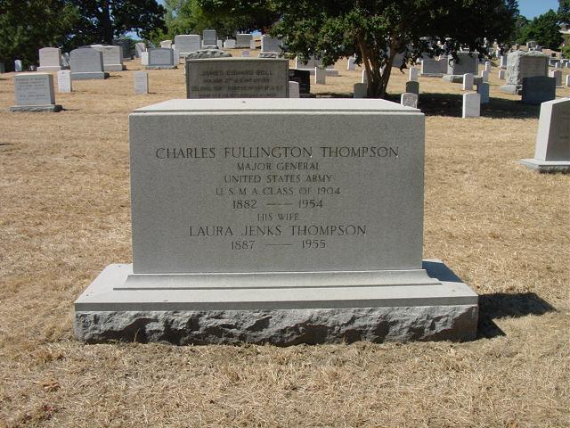 cfthompson-gravesite-photo-01