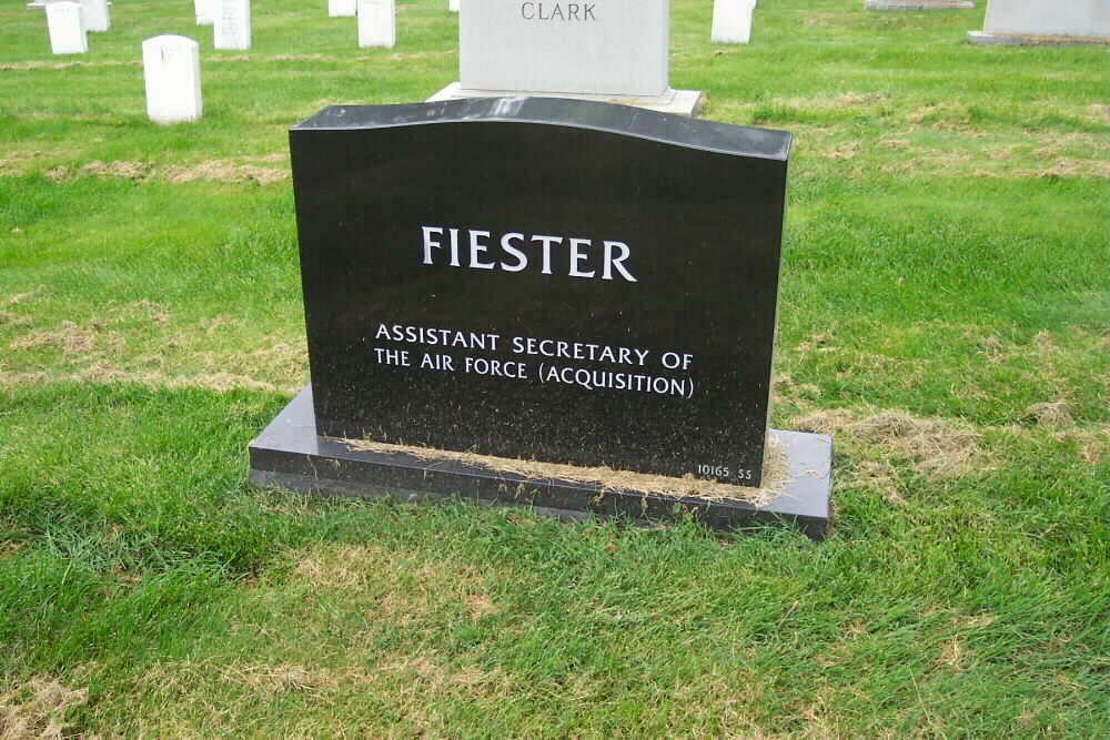 cgfiester-gravesite-02-06270