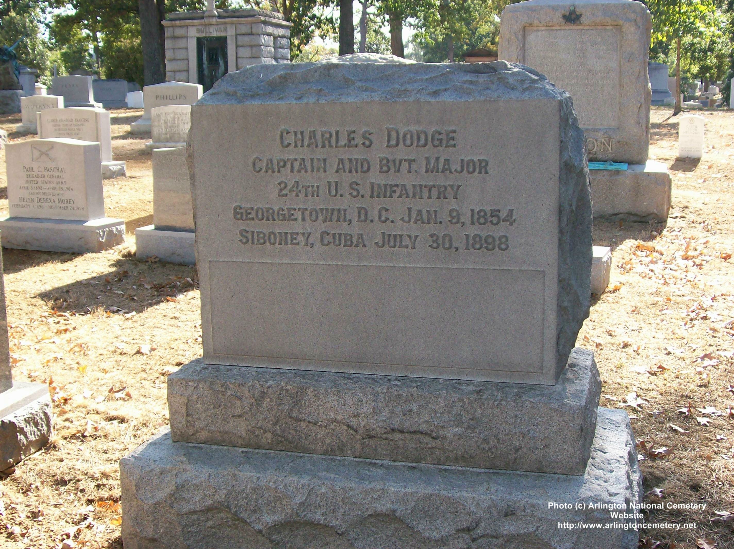 charles-dodge-gravesite-photo-october-2007-001
