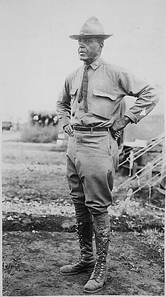 charles-young-as-major-usarmy-national-archives-photo-01