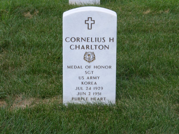 chcharlton-gravesite-august-2009-001