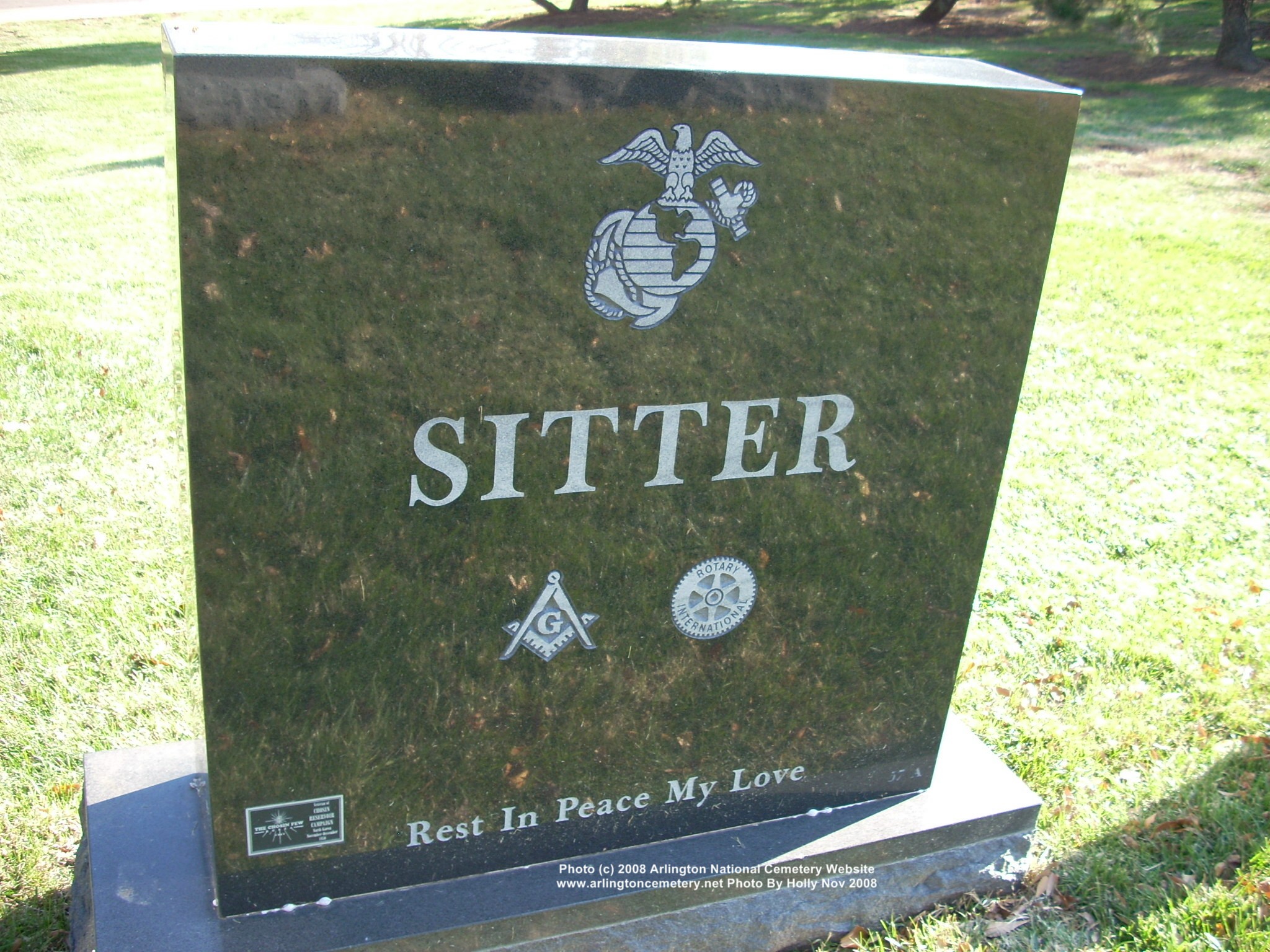 clsitter-gravesite-photo-november-2008-002