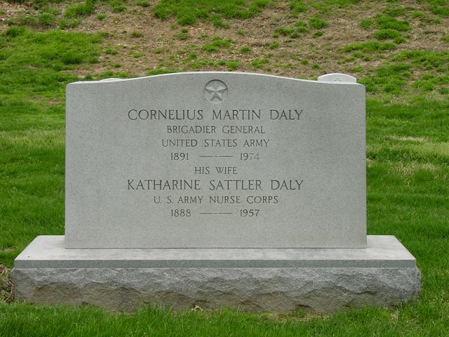cmdaly-gravesite-photo-july-2007-001