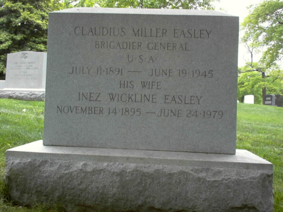 cmeasley-gravesite-photo-may-2006-001