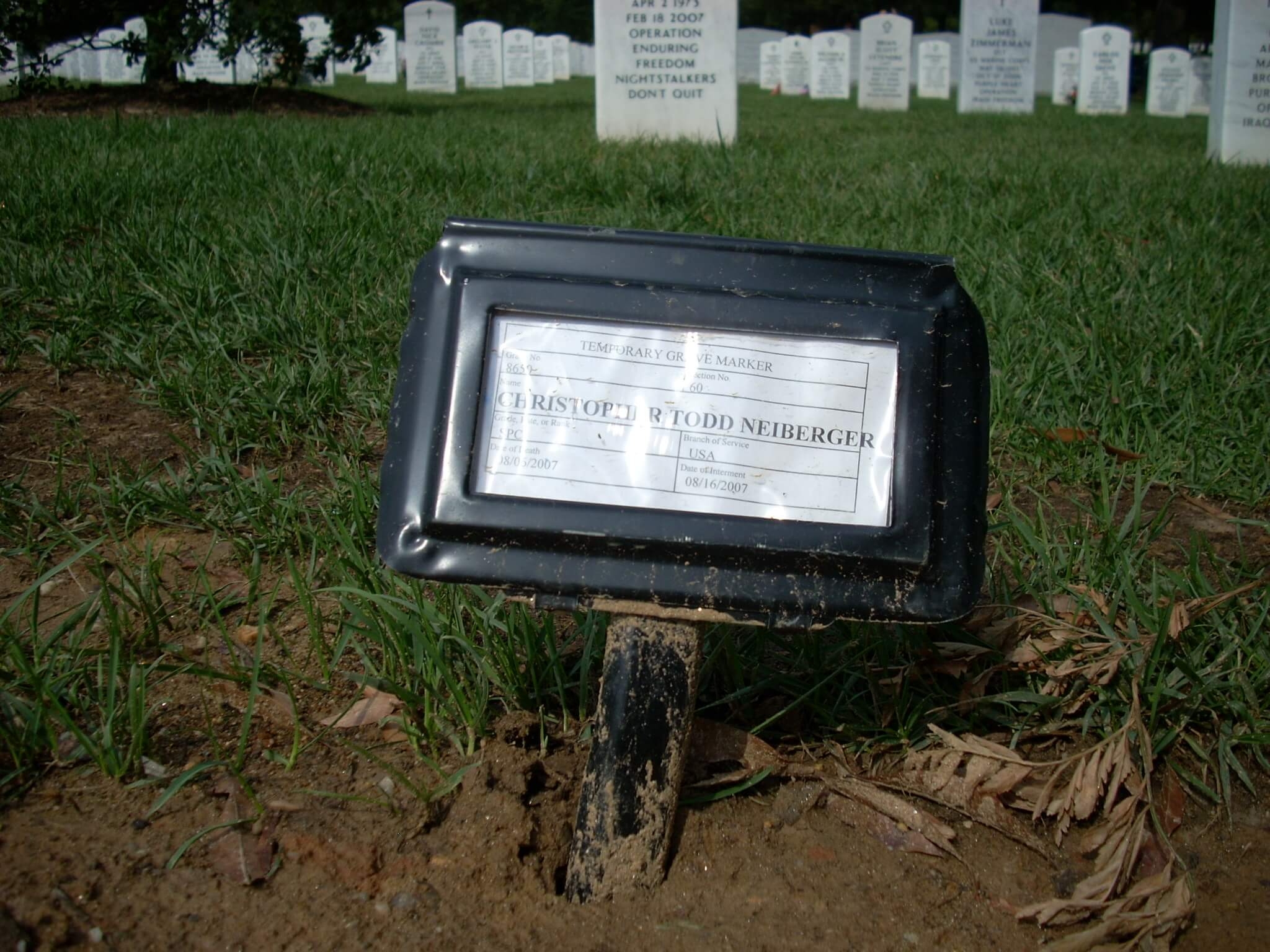 ctneiberger-gravesite-photo-august-2007-001