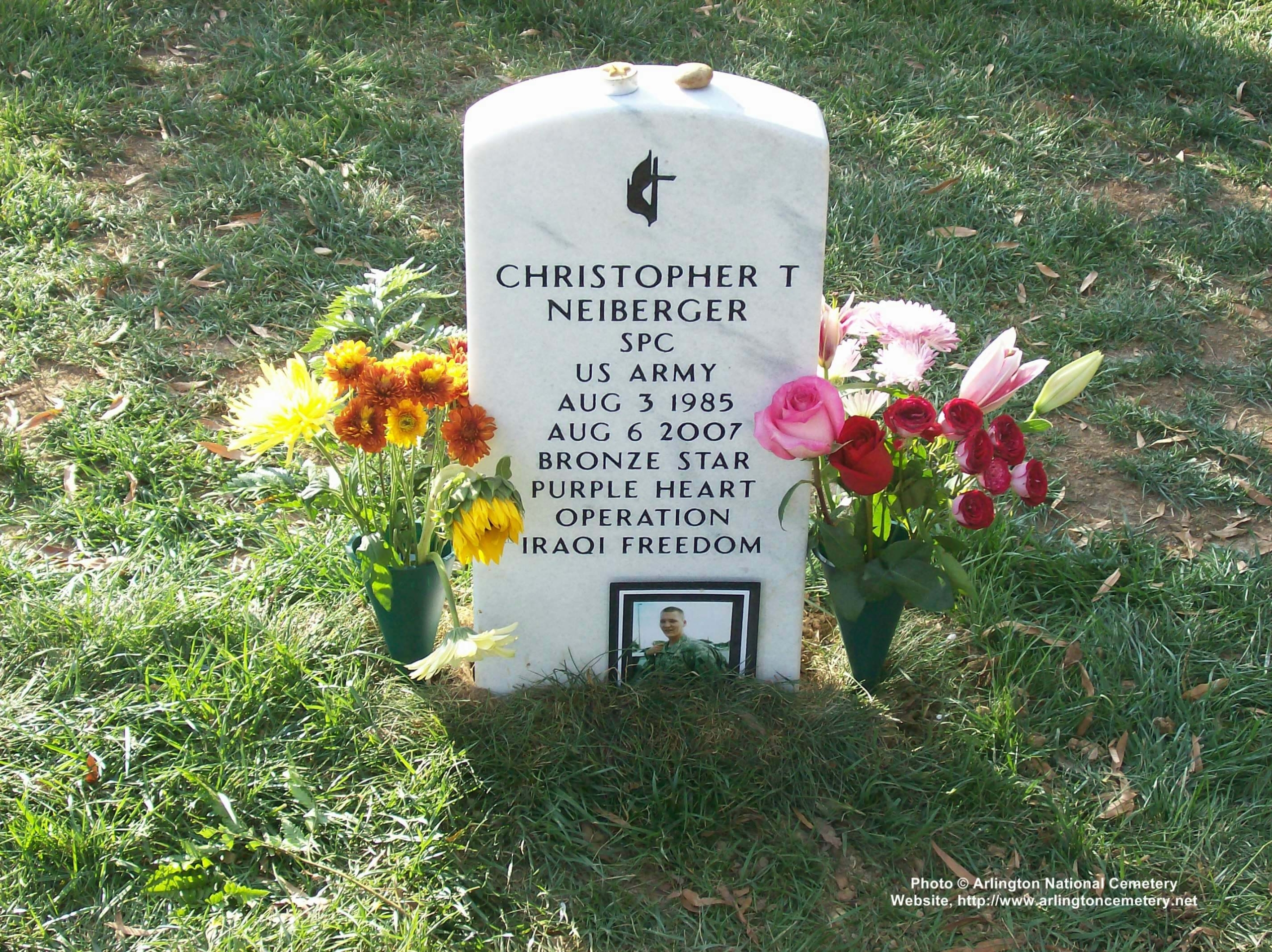 ctneiberger-gravesite-photo-october-2007-002