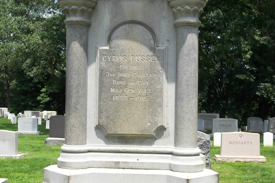 cyrus-bussey-gravesite-01-section3-062803