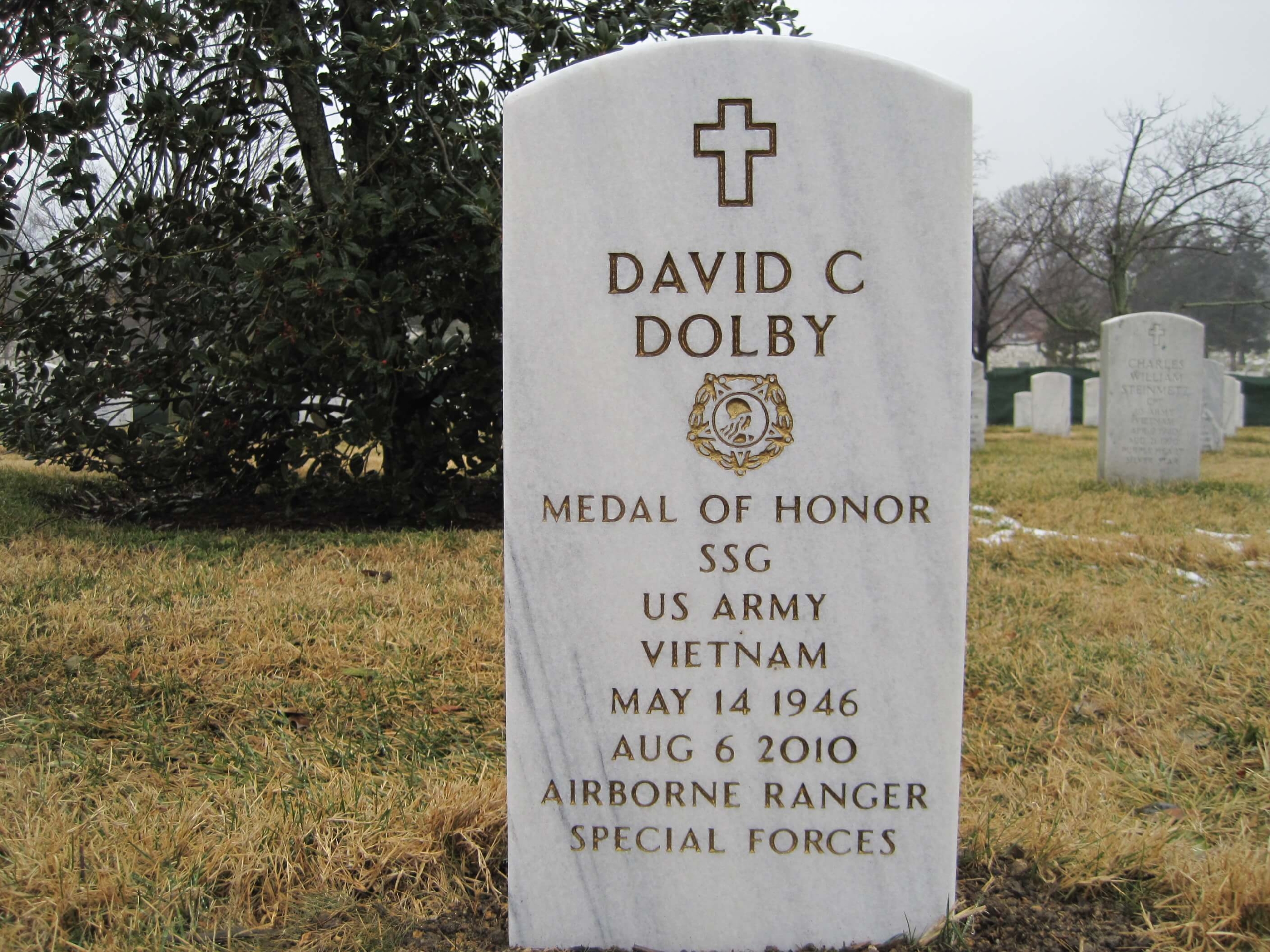 dcdolby-gravesite-photo-by-eileen-horan-february-2011-001