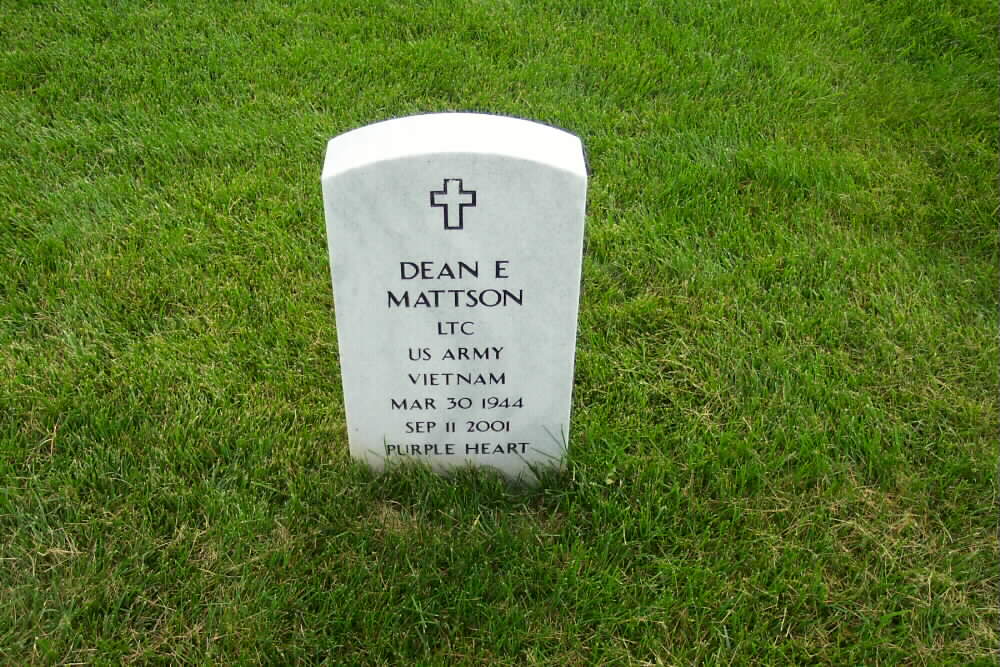 demattson-gravesite-062703