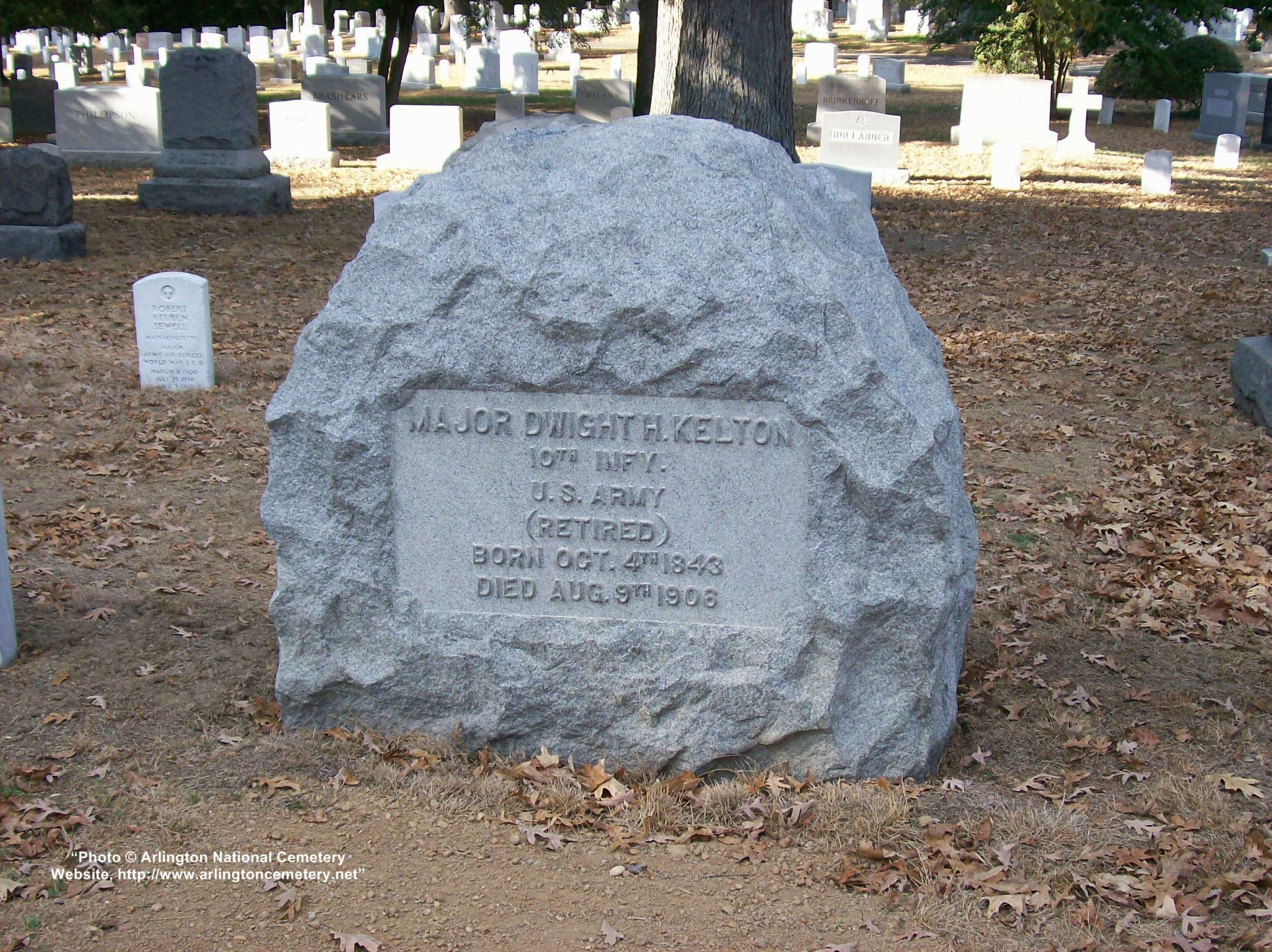 dhkelton-gravesite-photo-october-2007-001