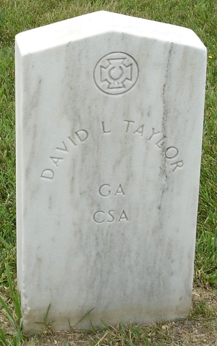 dltaylor-gravesite-photo-july-2006-001