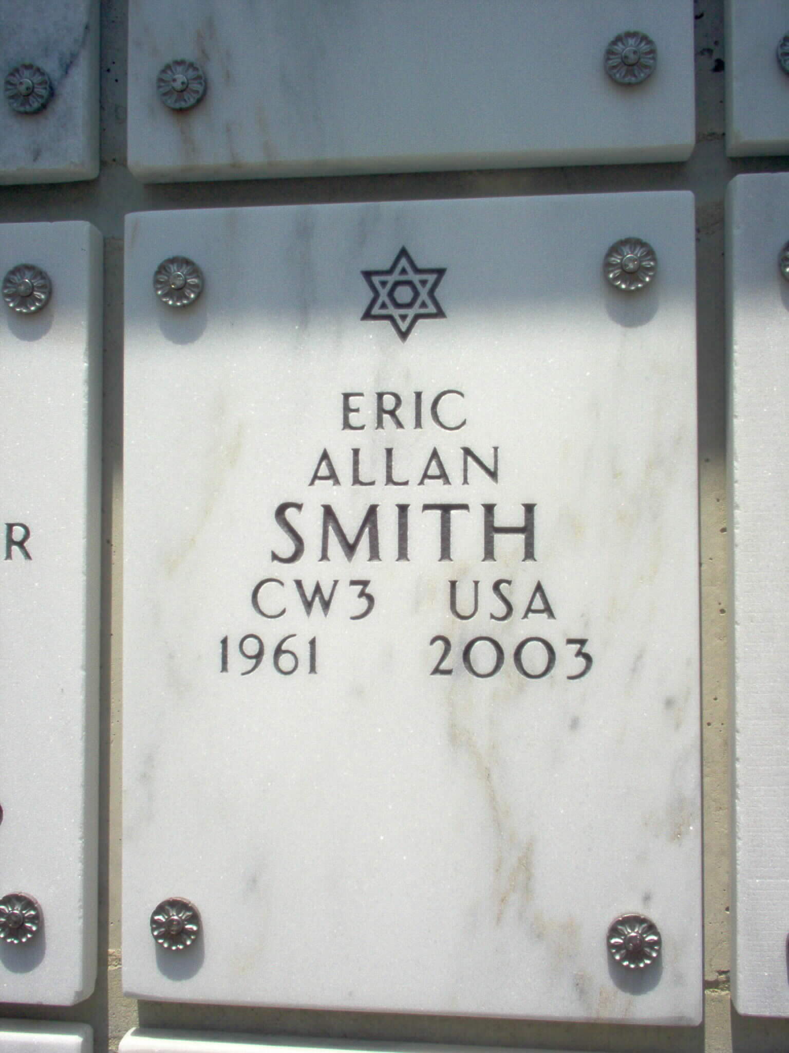 easmith-gravesite-photo-may-2006-001
