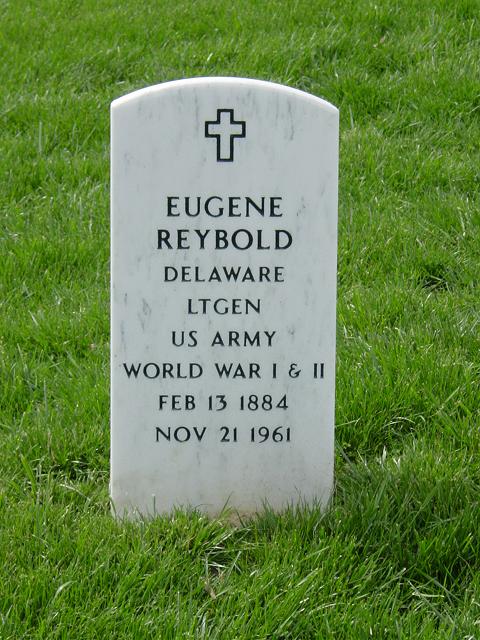 eugene-reybold-gravesite-photo-july-2007-001