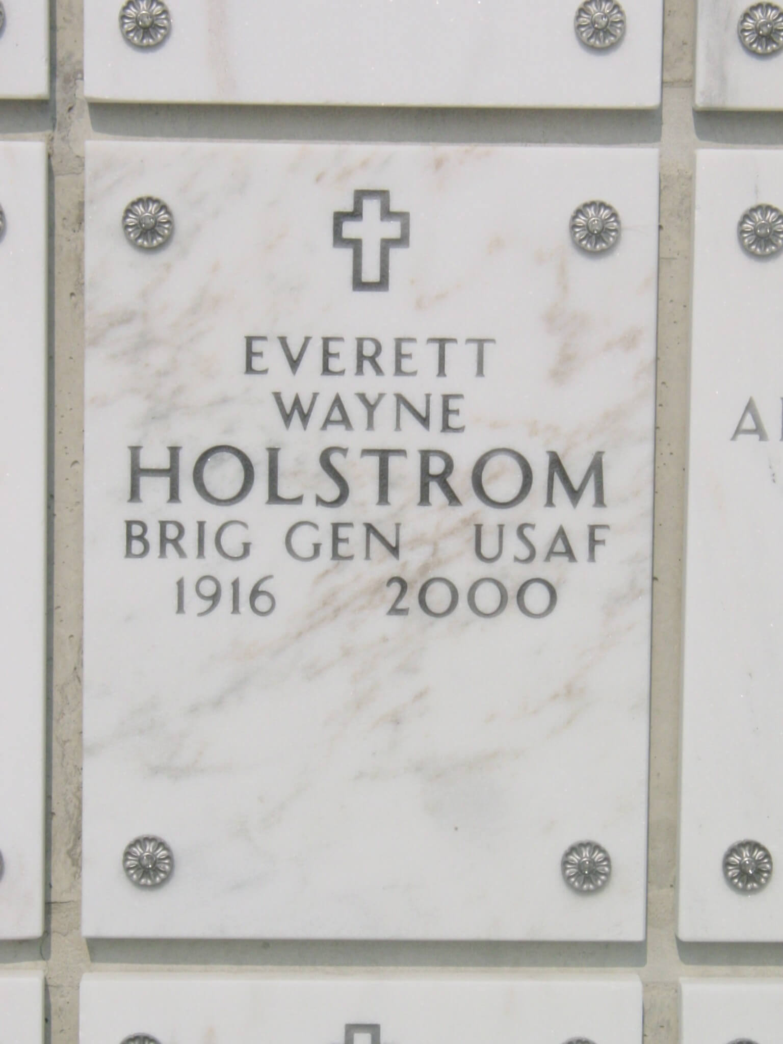 ewholstrom-gravesite-photo-01