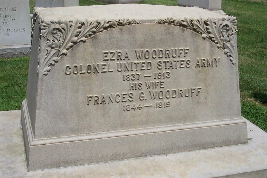 ezra-woodruff-gravesite-section3-062803