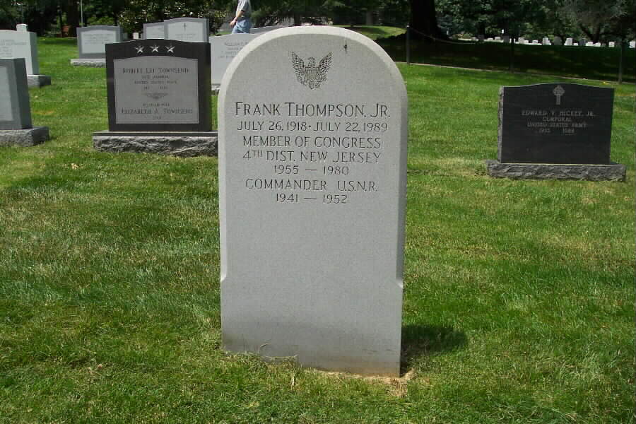 frank-thompson-jr-gravesite-7a-062803