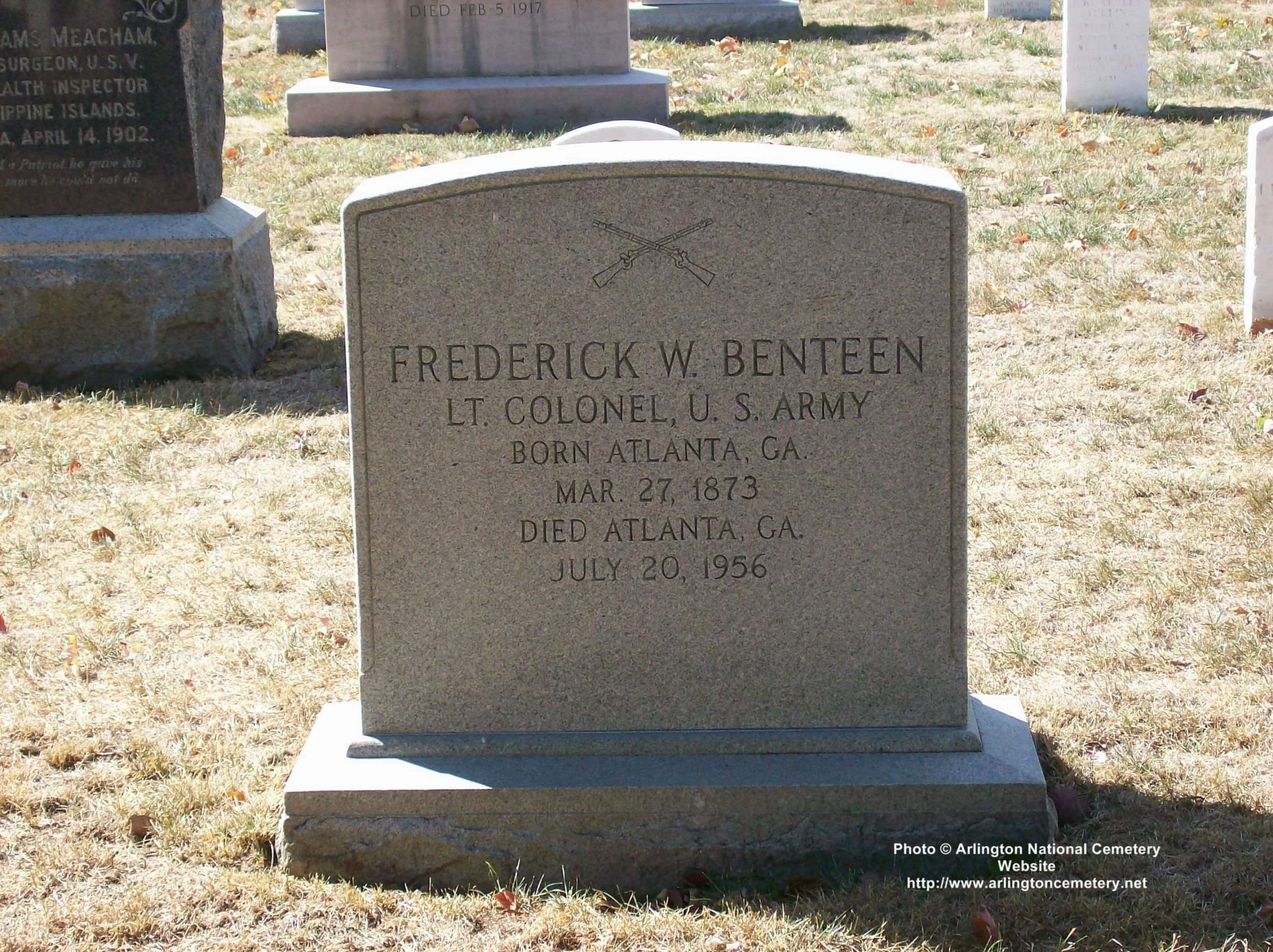 fwbenteen-gravesite-photo-october-2007-001