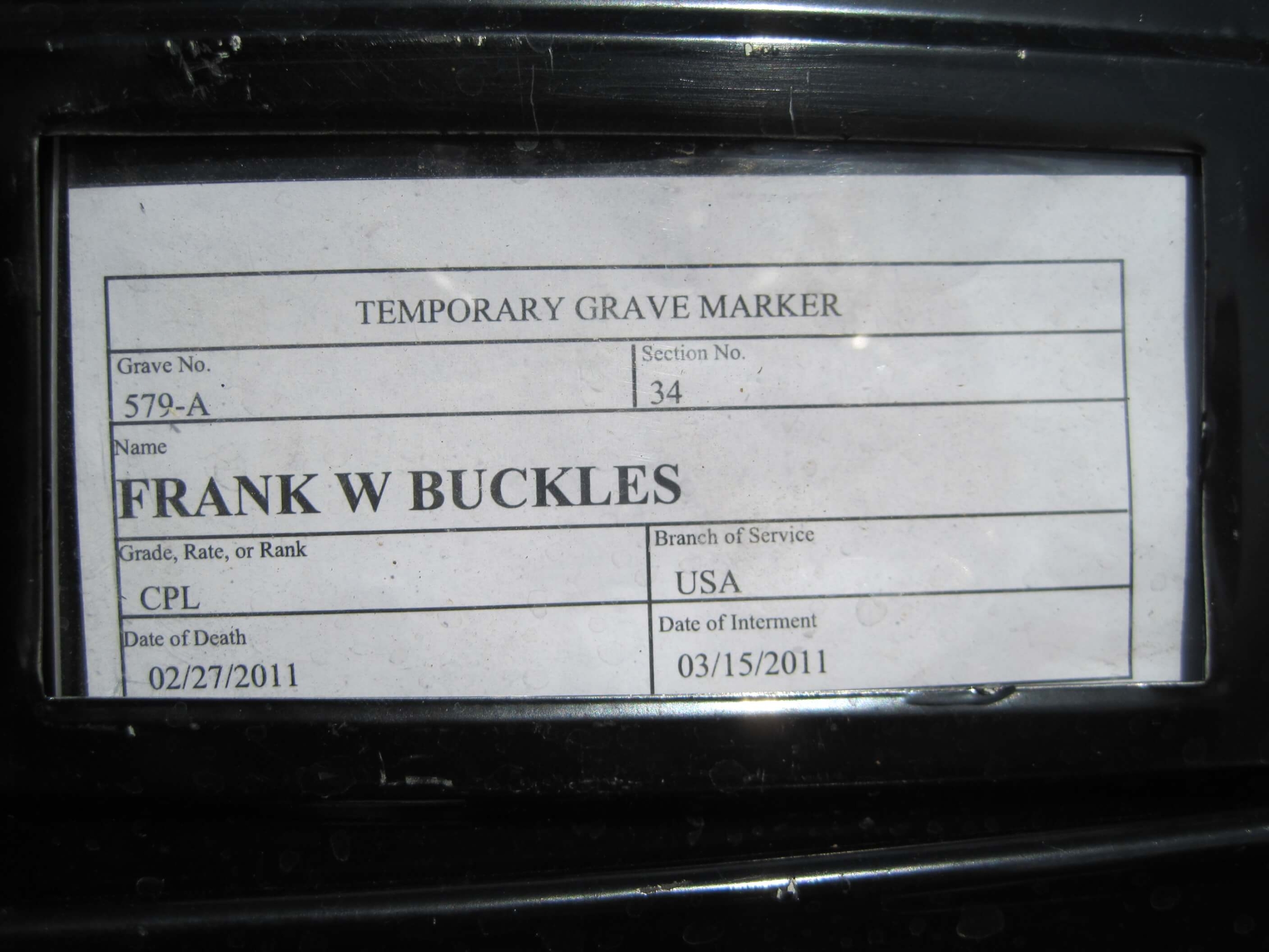 fwbuckles-gravesite-photo-by-eileen-horan-march-2011-002