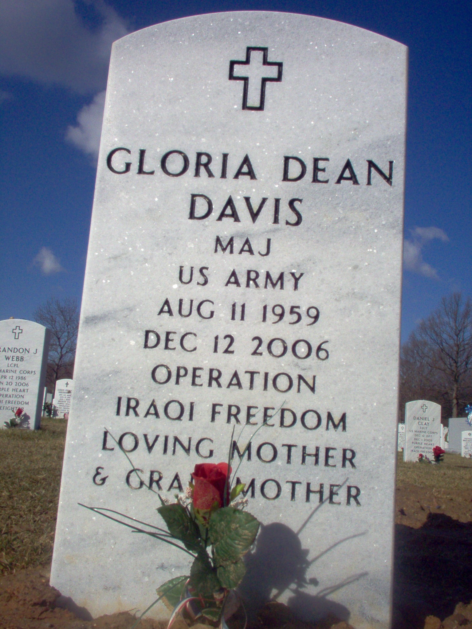 gddavis-gravesite-photo-march-2007-001