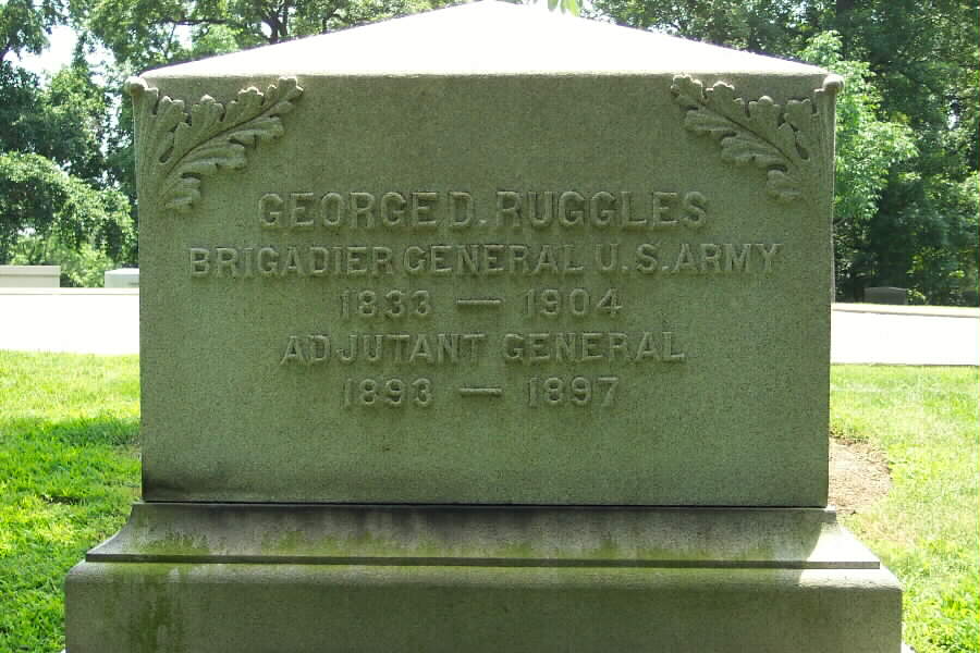 gdruggles-gravesite-02-section3-062803