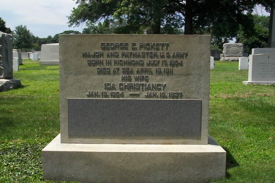gepickett-gravesite-section3-062803