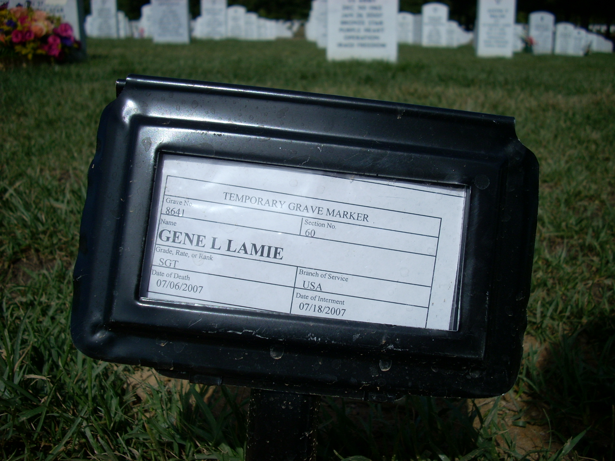 gllamie-gravesite-photo-july-2007-001