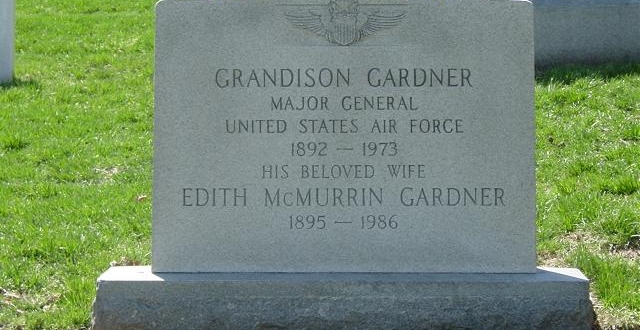 grandison-gardner-gravesite-photo-july-2007-001