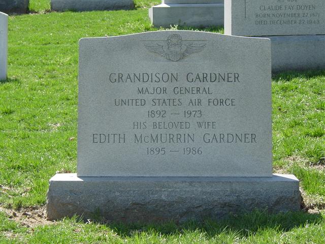 grandison-gardner-gravesite-photo-july-2007-001