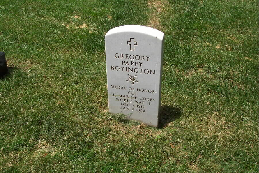 gregfory-boyington-gravesite-7a-062803