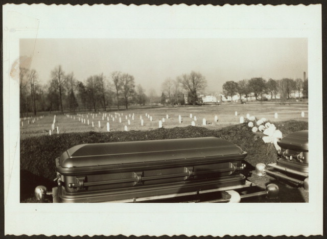 hgjohns-burial-arlington-photo-02