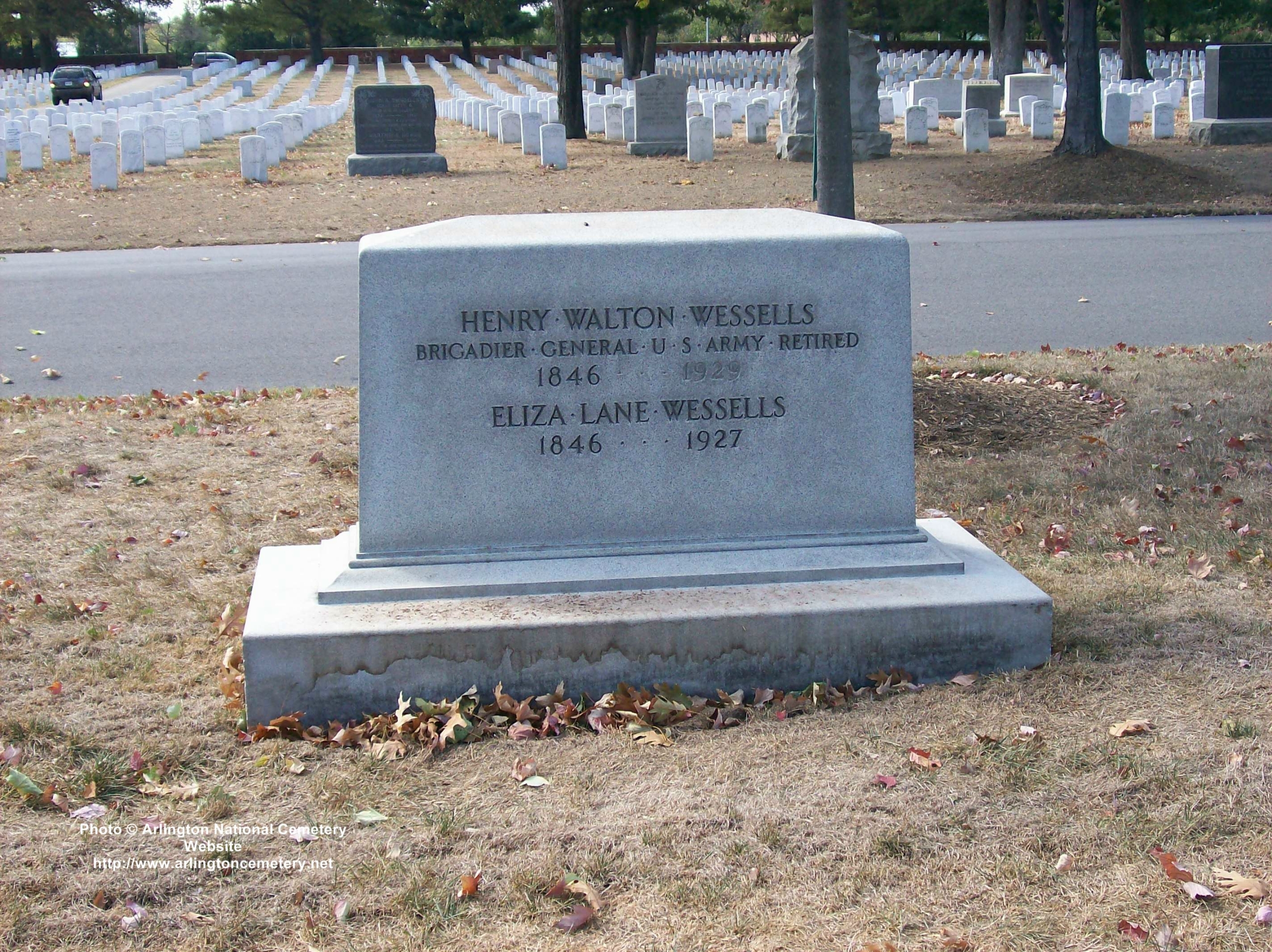 hwwessells-gravesite-photo-october-2007-001