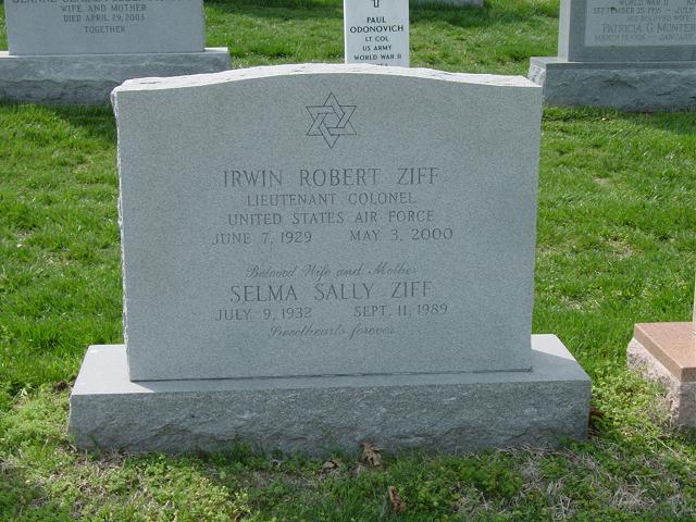 irziff-gravesite-photo-august-2006