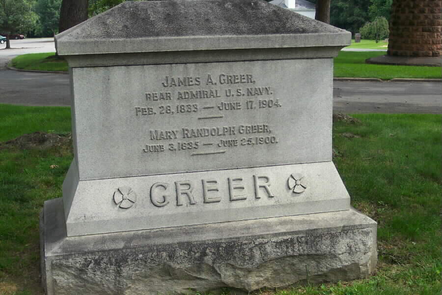 jagreer-gravesite-section1-062803